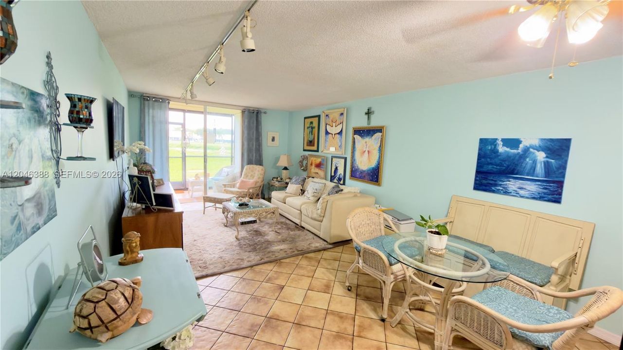 En Venta: $135,000 (1 camas, 1 baños, 867 Pies cuadrados)