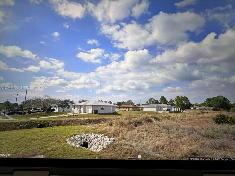 For Sale: $32,000 (0.25 acres)