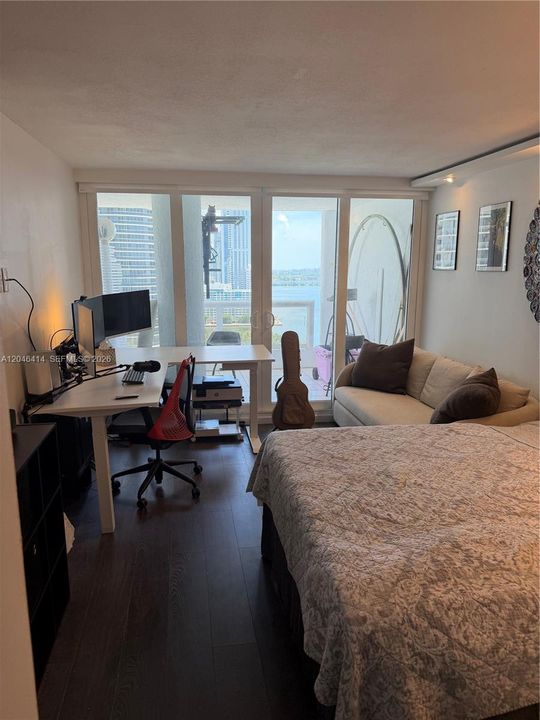 For Rent: $6,000 (3 beds, 3 baths, 1739 Square Feet)