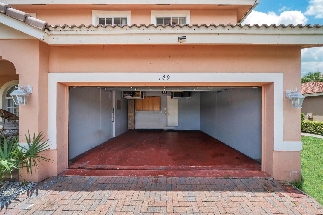 31 Garage