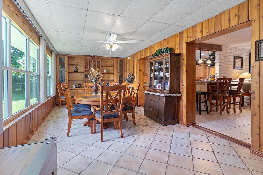 521 SW 59th st - - 024