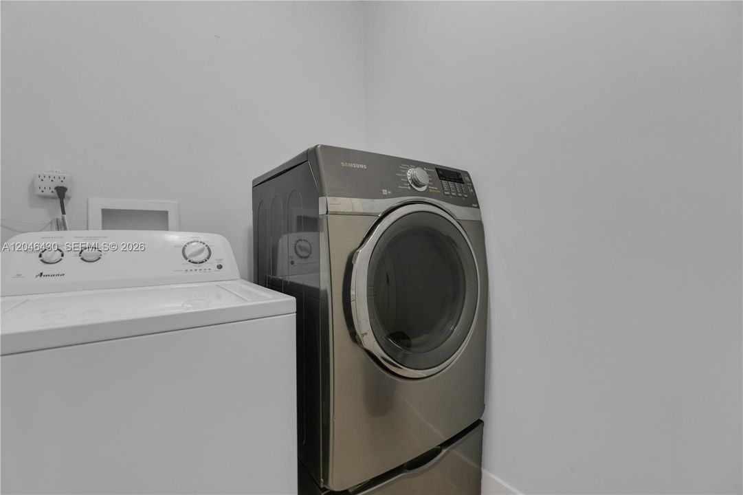 For Rent: $7,900 (4 beds, 4 baths, 3093 Square Feet)