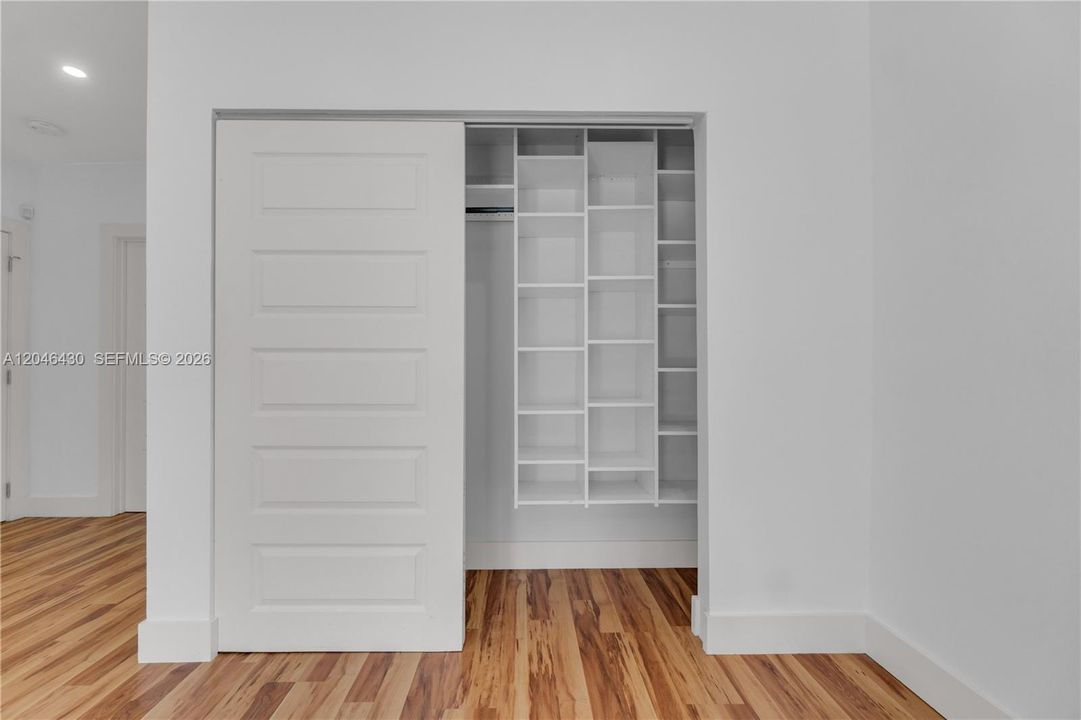 For Rent: $7,900 (4 beds, 4 baths, 3093 Square Feet)
