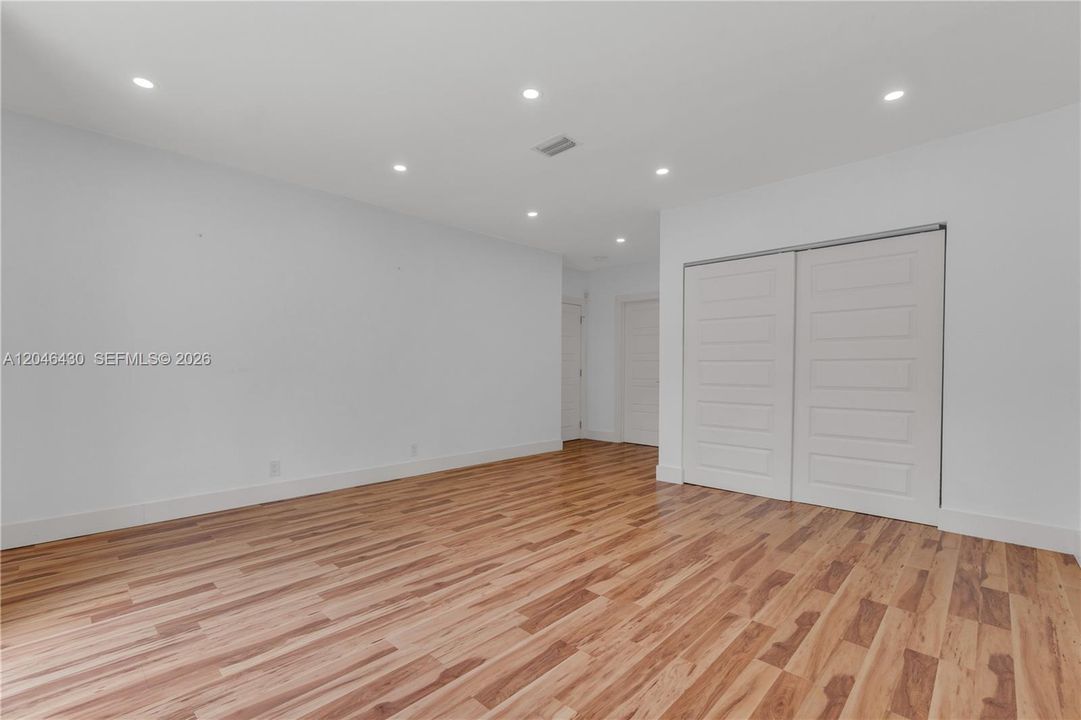 For Rent: $7,900 (4 beds, 4 baths, 3093 Square Feet)