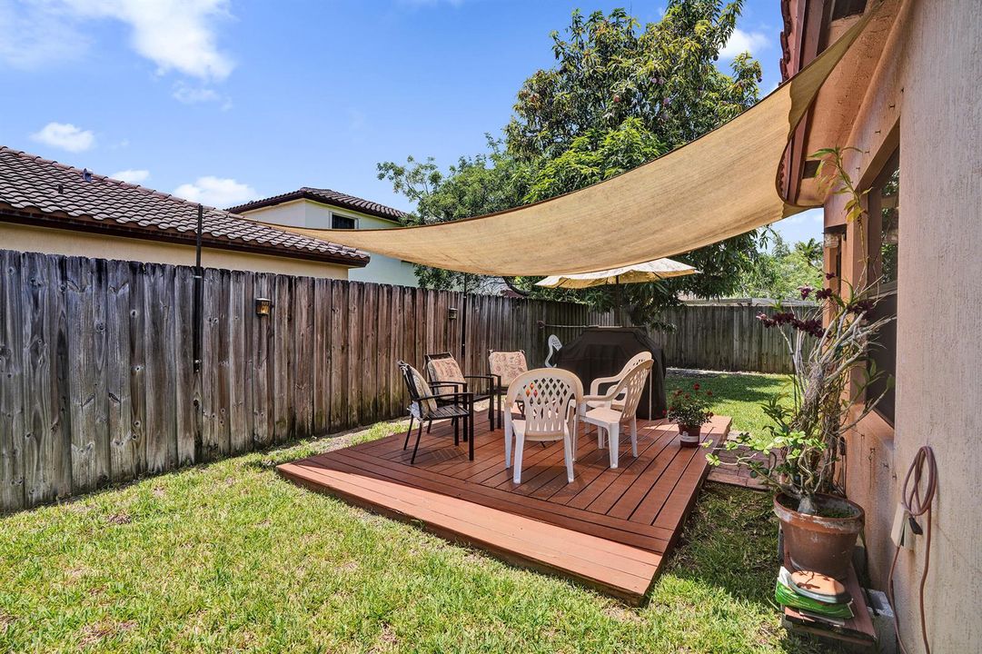 patio 1