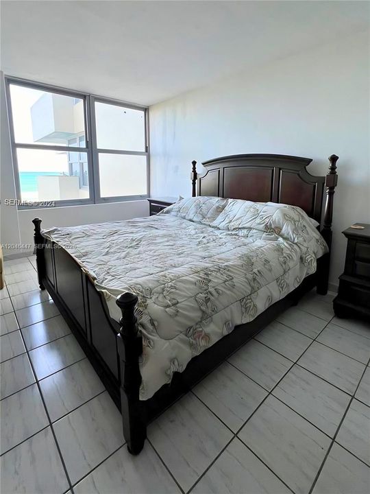 For Rent: $2,249 (1 beds, 1 baths, 726 Square Feet)