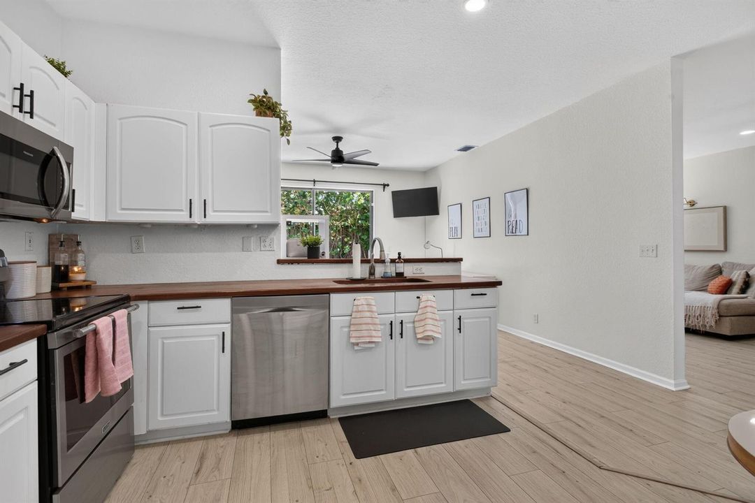 22-web-or-mls-5809-3441