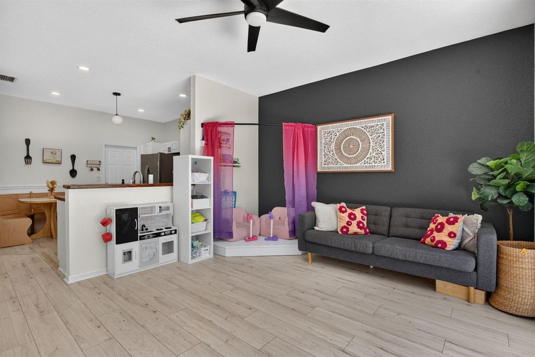 25-web-or-mls-5809-3457