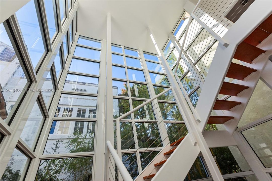 На продажу: $1,840,000 (3 спален, 3 ванн, 2472 Квадратных фут)