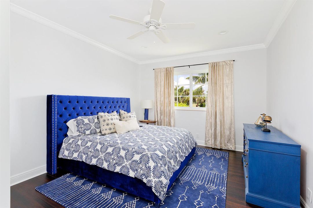 25_Bedroom2_1