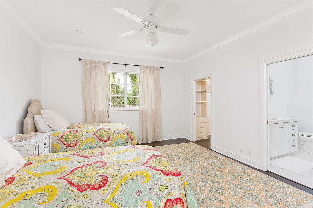 28_Bedroom3_Layout