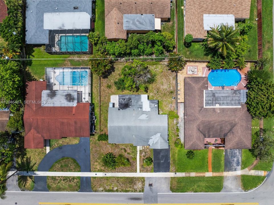 En Venta: $310,000 (2 camas, 2 baños, 1055 Pies cuadrados)