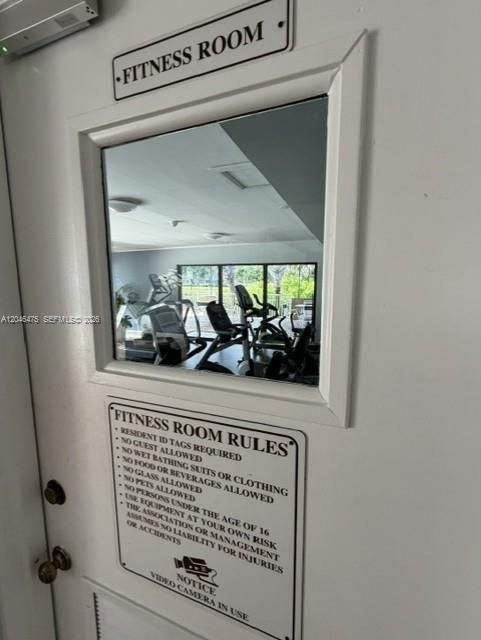 For Rent: $1,890 (1 beds, 1 baths, 809 Square Feet)