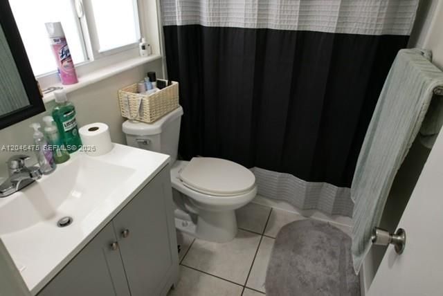For Rent: $1,890 (1 beds, 1 baths, 809 Square Feet)