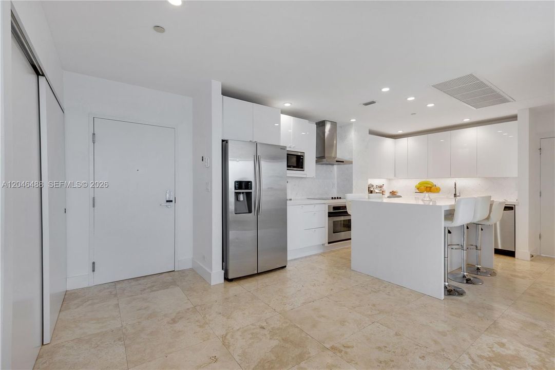 En Venta: $1,975,000 (2 camas, 2 baños, 1230 Pies cuadrados)