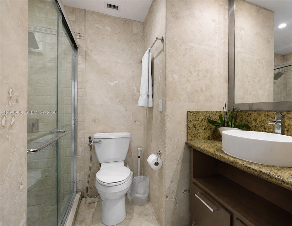 En Venta: $1,975,000 (2 camas, 2 baños, 1230 Pies cuadrados)