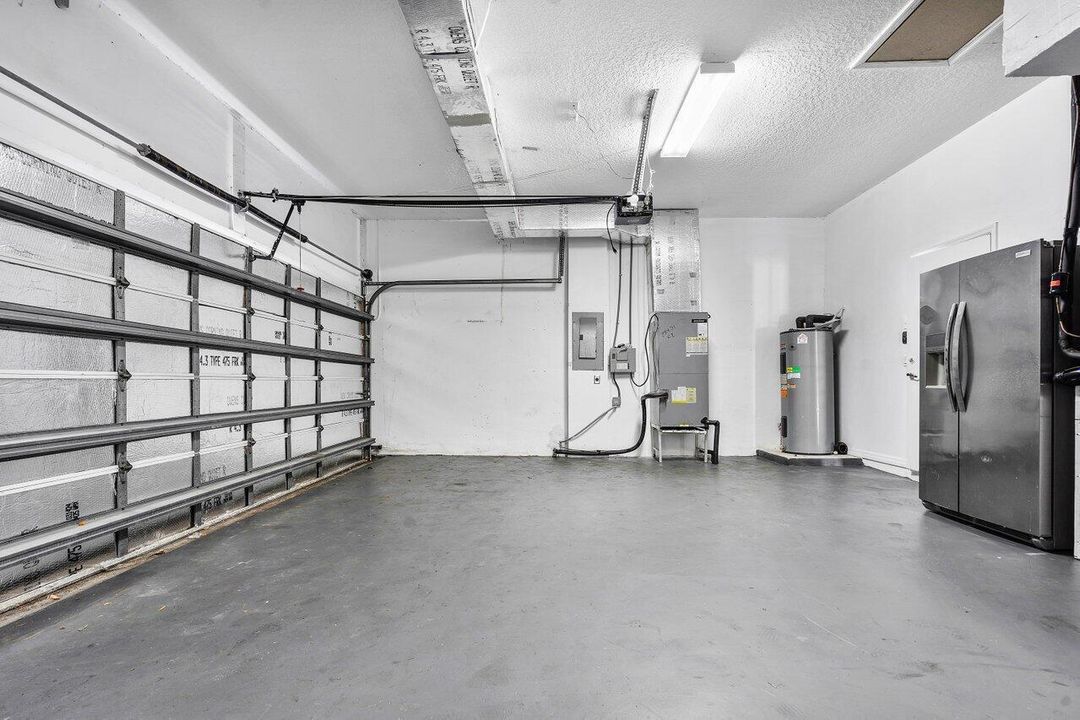 garage 2