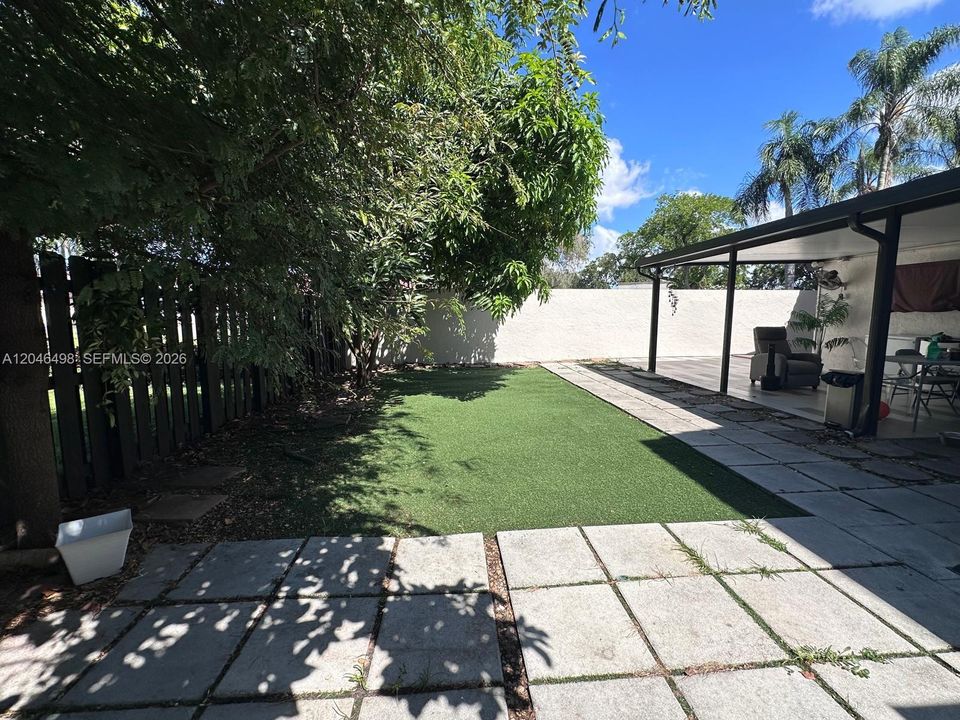 En Venta: $589,900 (3 camas, 2 baños, 1219 Pies cuadrados)