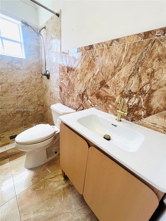 В аренду: $3,000 (3 спален, 2 ванн, 1334 Квадратных фут)