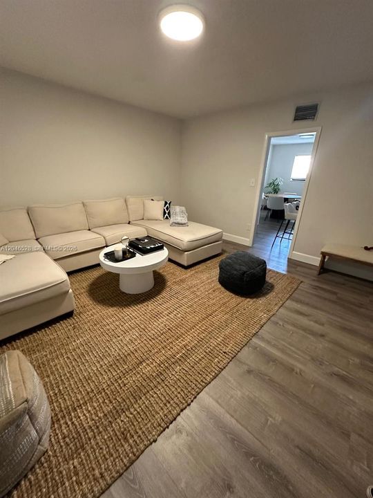En Renta: $2,450 (2 camas, 2 baños, 15906 Pies cuadrados)