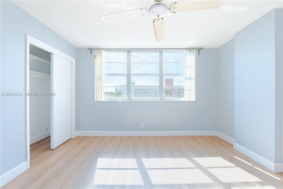 For Sale: $265,000 (2 beds, 2 baths, 1092 Square Feet)
