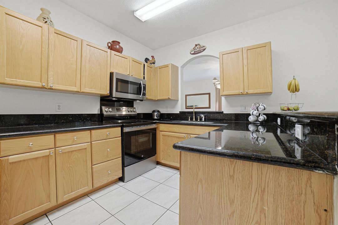 Kitchen-B (1)