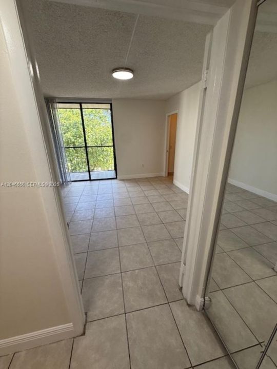 master bedroom entrance - totally tiled