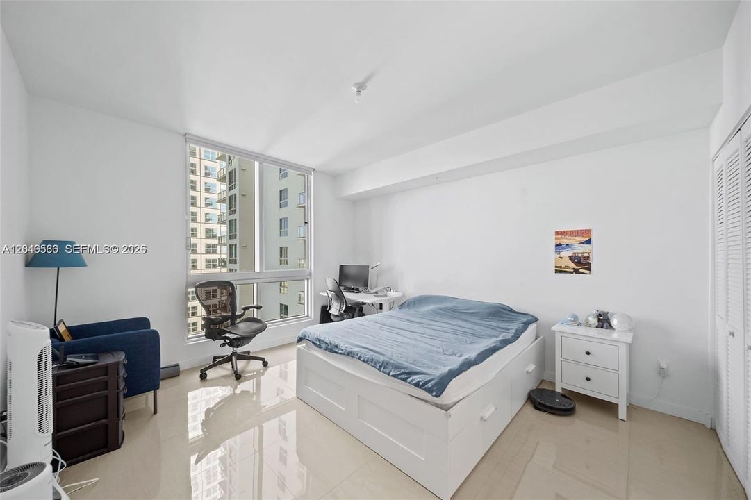 На продажу: $379,900 (1 спален, 1 ванн, 544 Квадратных фут)