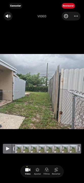 For Rent: $2,700 (3 beds, 2 baths, 850 Square Feet)