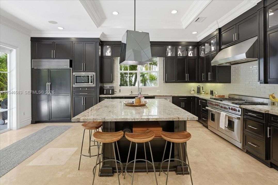 For Rent: $16,000 (4 beds, 3 baths, 2846 Square Feet)