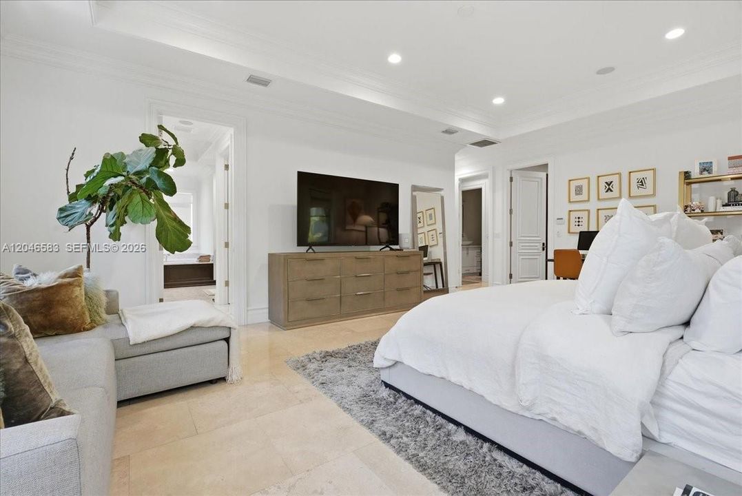 For Rent: $16,000 (4 beds, 3 baths, 2846 Square Feet)
