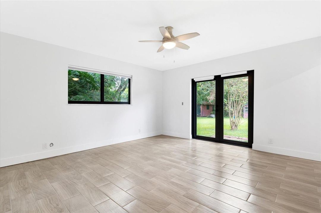 31-10751 SW 25th St_031