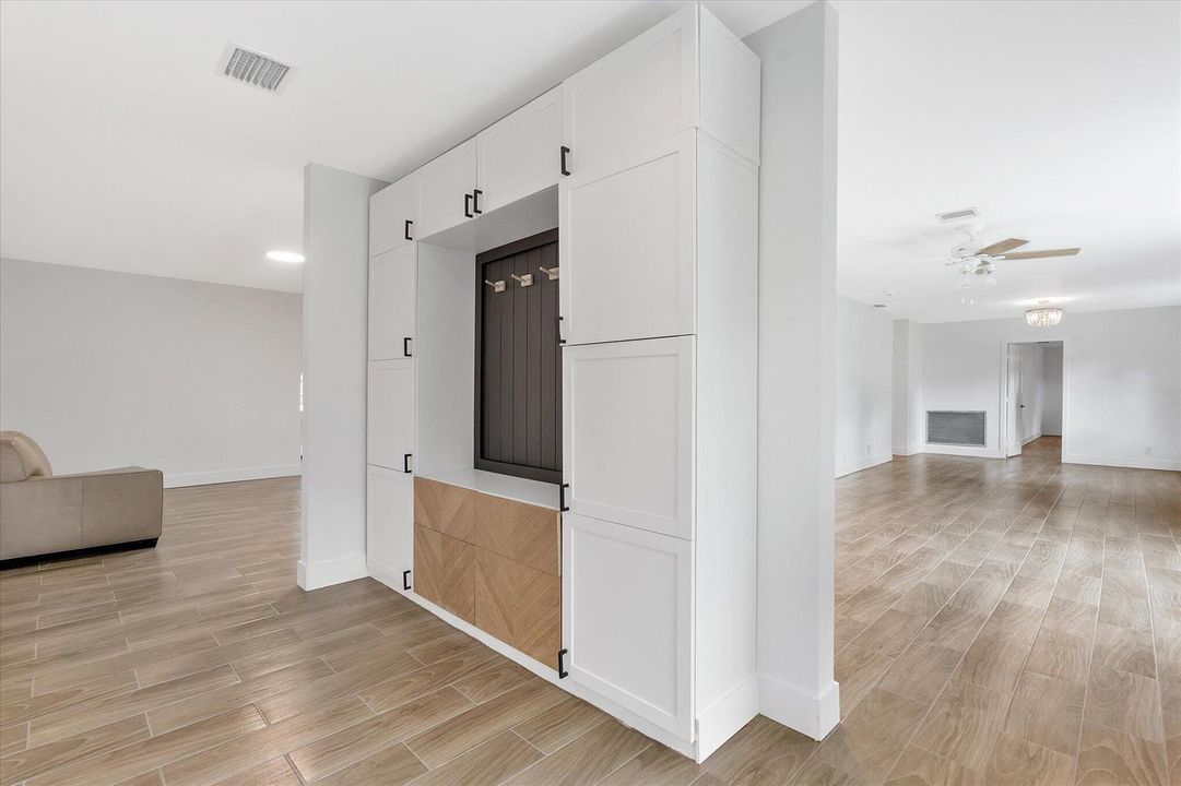 04-10751 SW 25th St_004