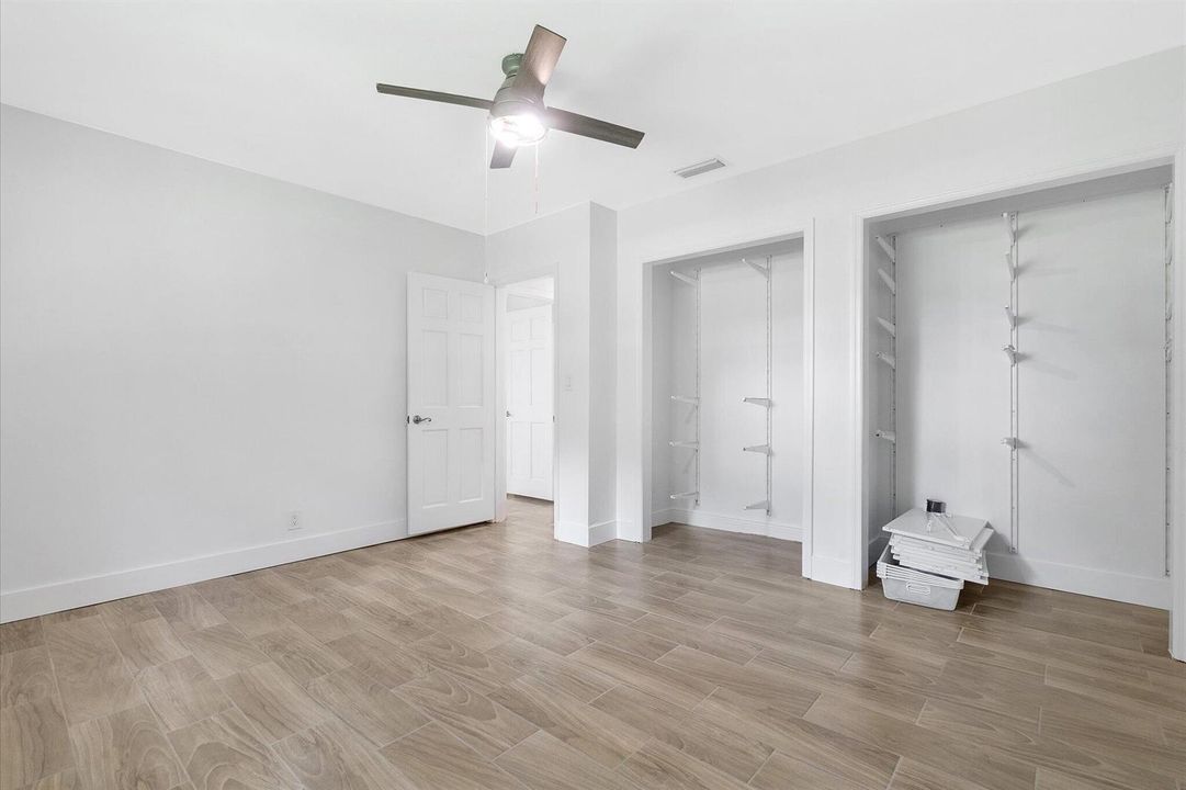 28-10751 SW 25th St_028