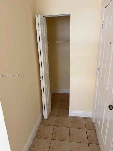For Rent: $1,700 (1 beds, 1 baths, 785 Square Feet)