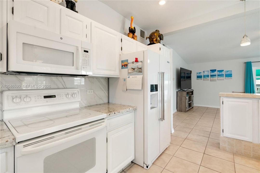 For Sale: $1,695,000 (4 beds, 4 baths, 3120 Square Feet)