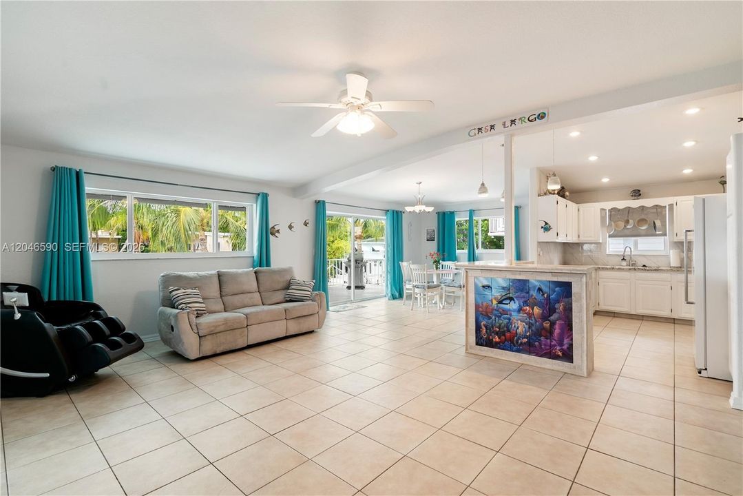 For Sale: $1,695,000 (4 beds, 4 baths, 3120 Square Feet)