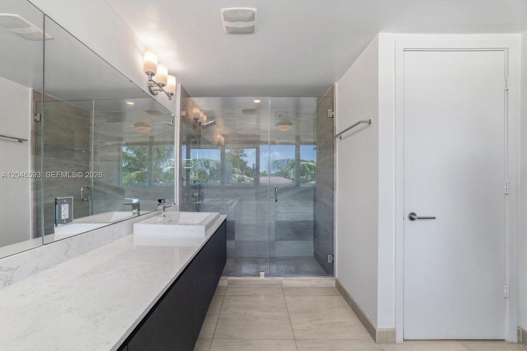 En Renta: $13,500 (3 camas, 3 baños, 1959 Pies cuadrados)
