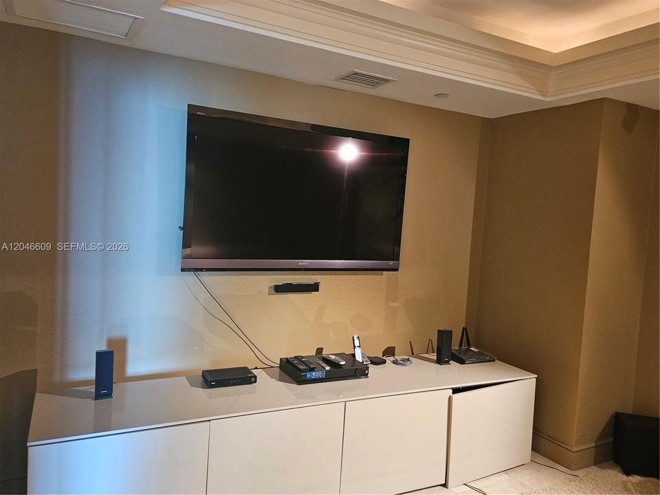 En Renta: $9,000 (3 camas, 3 baños, 3262 Pies cuadrados)