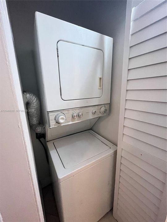 WASHER/DRYER