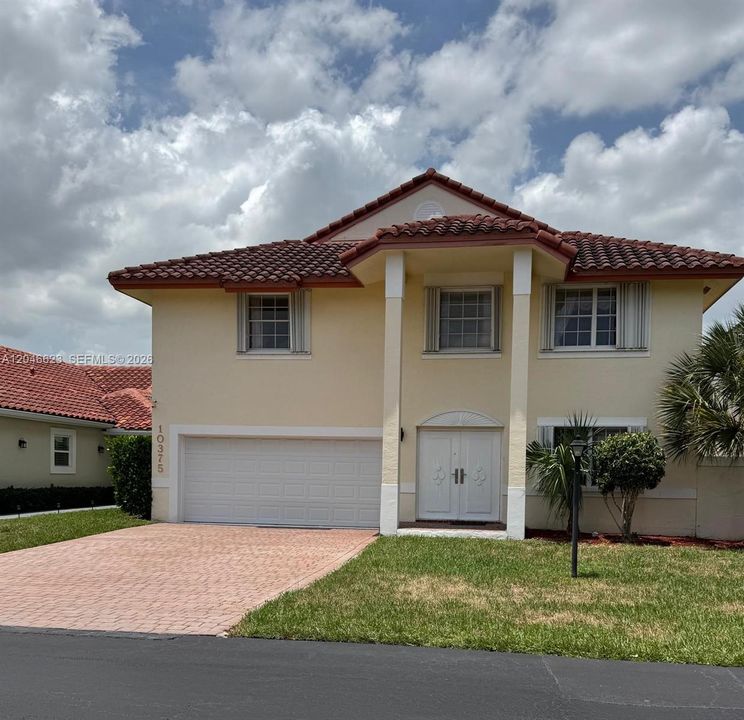 For Sale: $1,185,000 (4 beds, 2 baths, 2820 Square Feet)