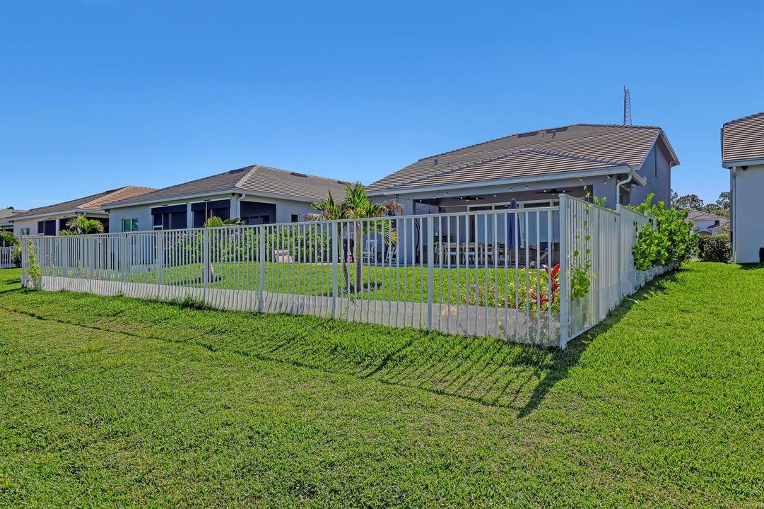 9774 SW Meridian (53)