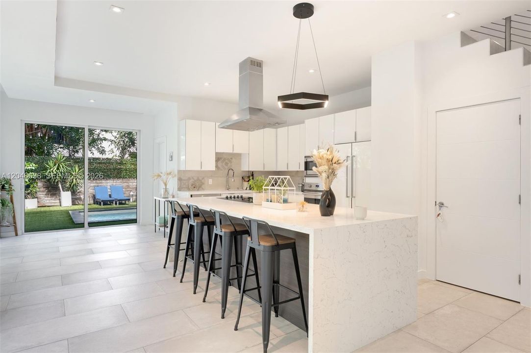 For Rent: $13,000 (4 beds, 4 baths, 2845 Square Feet)
