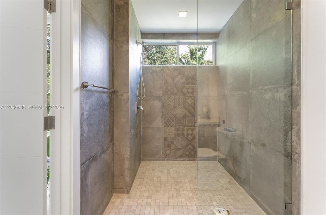 For Rent: $13,000 (4 beds, 4 baths, 2845 Square Feet)