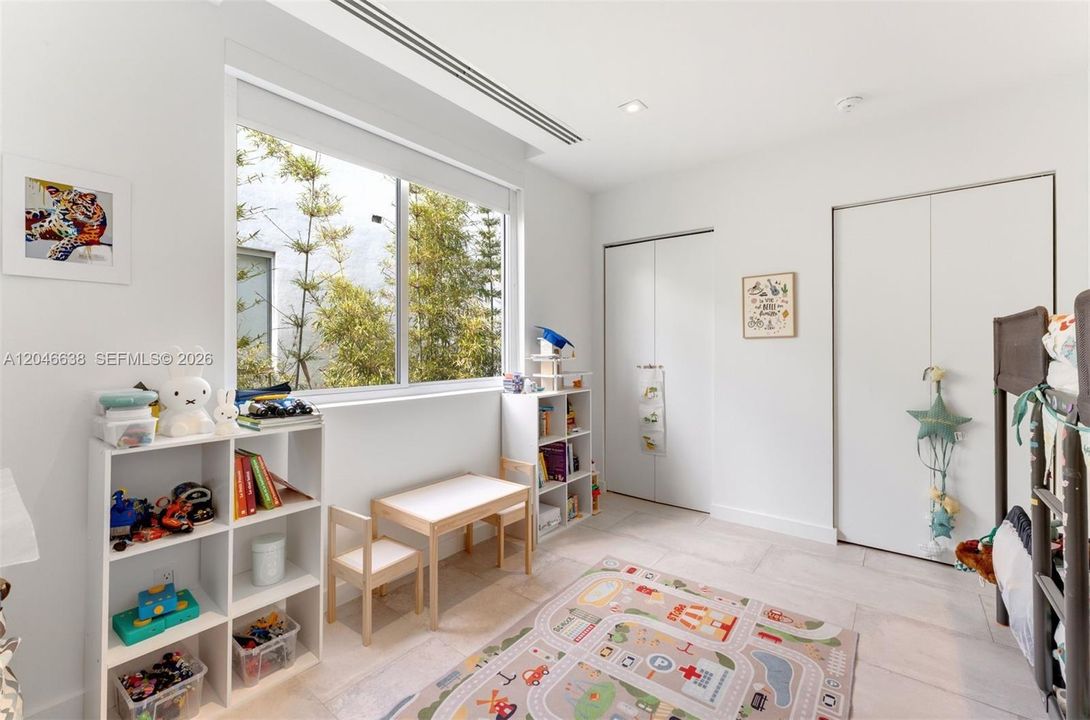 For Rent: $13,000 (4 beds, 4 baths, 2845 Square Feet)
