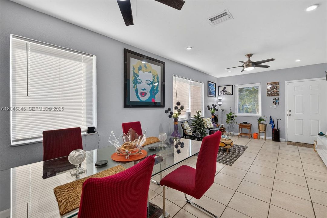 For Sale: $499,000 (4 beds, 2 baths, 1405 Square Feet)