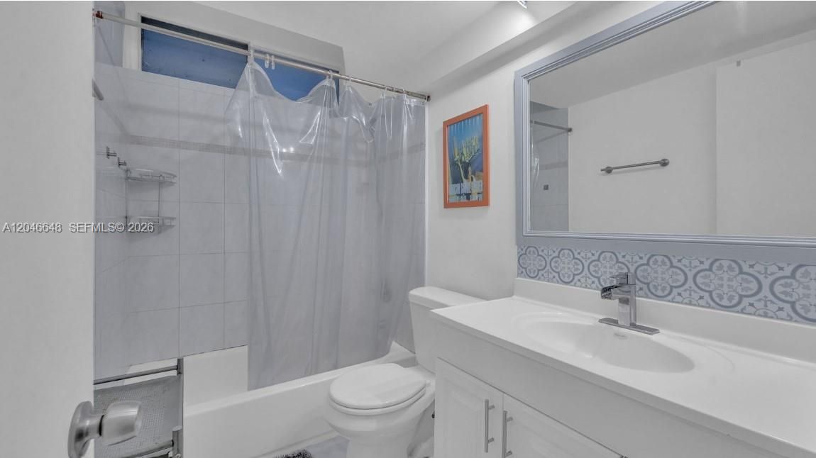 En Renta: $1,700 (0 camas, 1 baños, 435 Pies cuadrados)