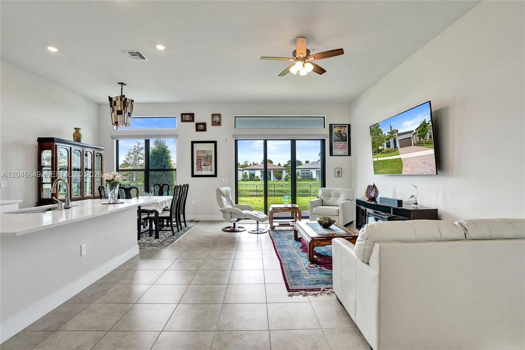 For Sale: $848,800 (3 beds, 2 baths, 1762 Square Feet)