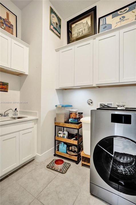 For Sale: $848,800 (3 beds, 2 baths, 1762 Square Feet)