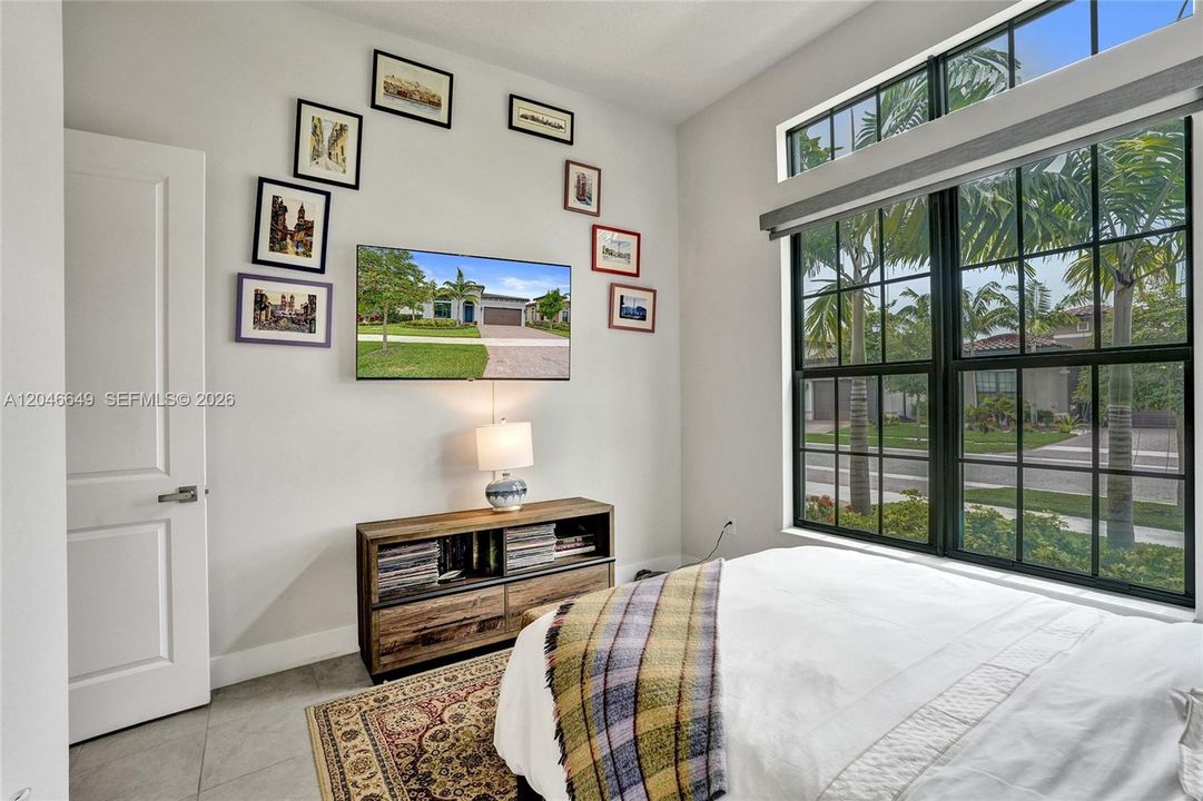 For Sale: $848,800 (3 beds, 2 baths, 1762 Square Feet)